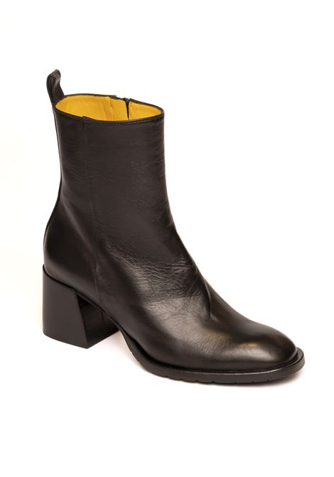 Black leather ankle boot MARA BINI | T251SETA-NERO